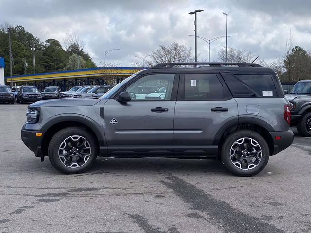 2026 Gray Metallic Ford Bronco Sport Outer Banks 4X4 SUV