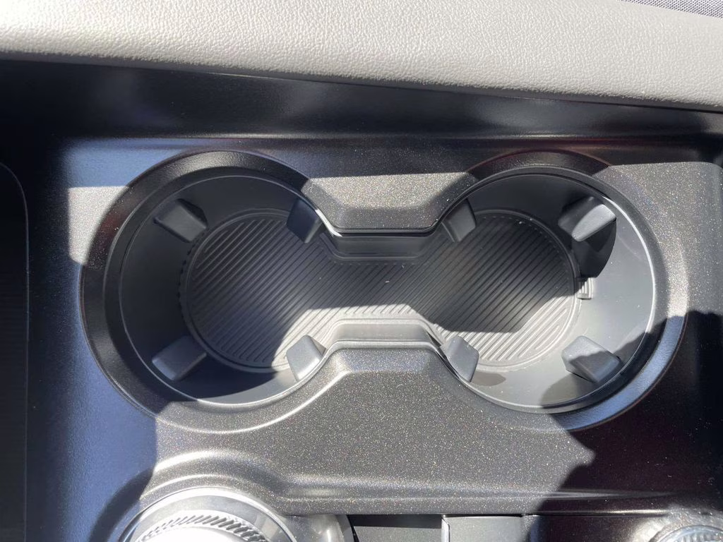 2026 Agate Black Metallic Ford Explorer Active RWD SUV