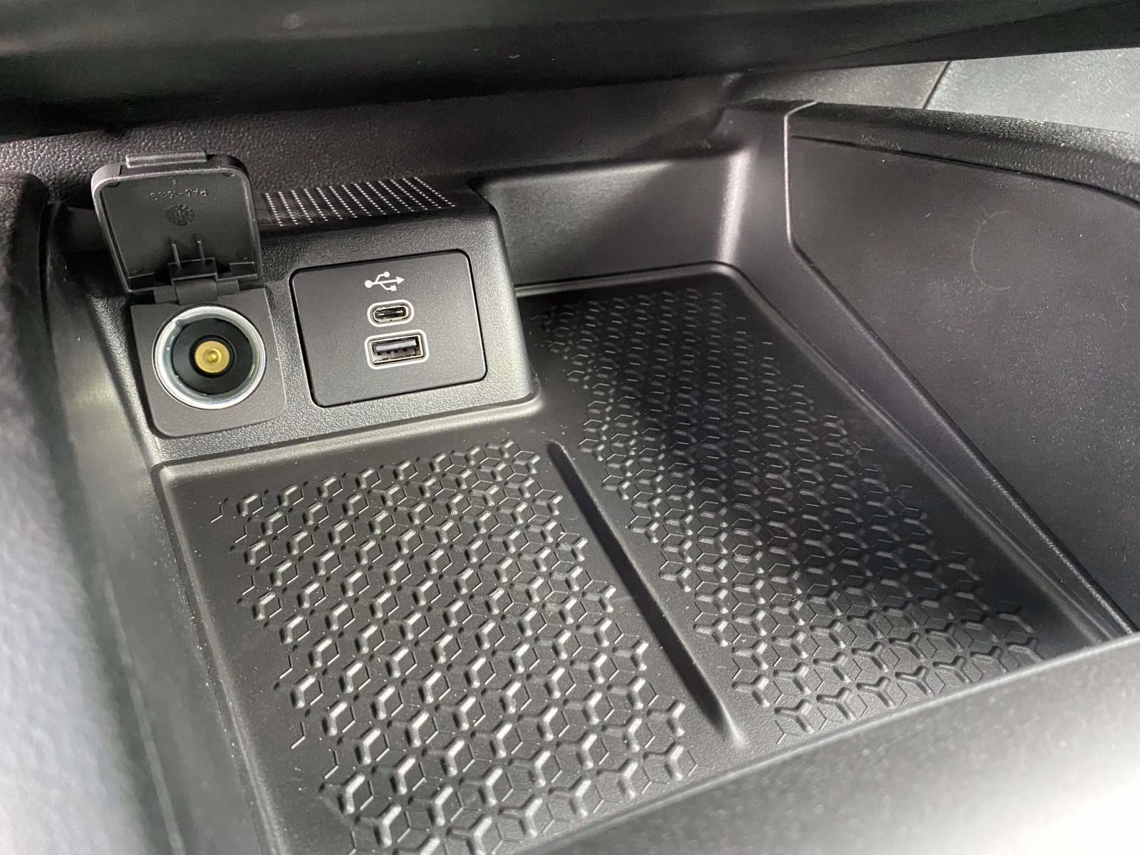 2026 Gray Metallic Ford Bronco Sport Outer Banks 4X4 SUV