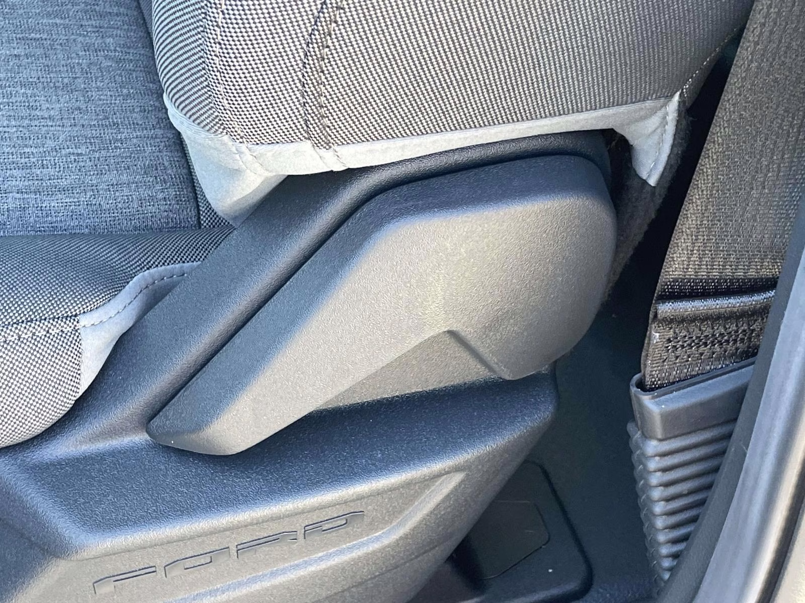 2026 Grey Ford F-150 XL 4X4 Truck