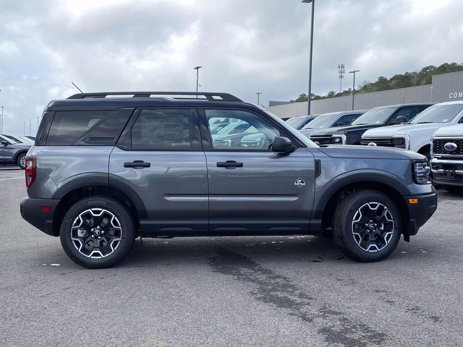 2026 Gray Metallic Ford Bronco Sport Outer Banks 4X4 SUV