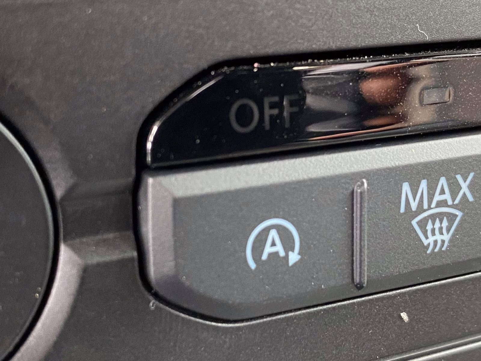 2026 Gray Metallic Ford Bronco Sport Outer Banks 4X4 SUV