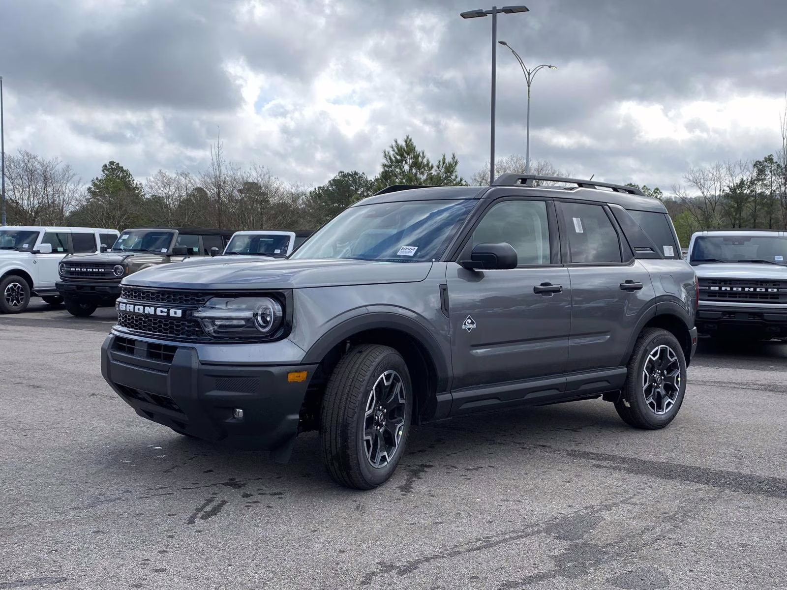 2026 Gray Metallic Ford Bronco Sport Outer Banks 4X4 SUV