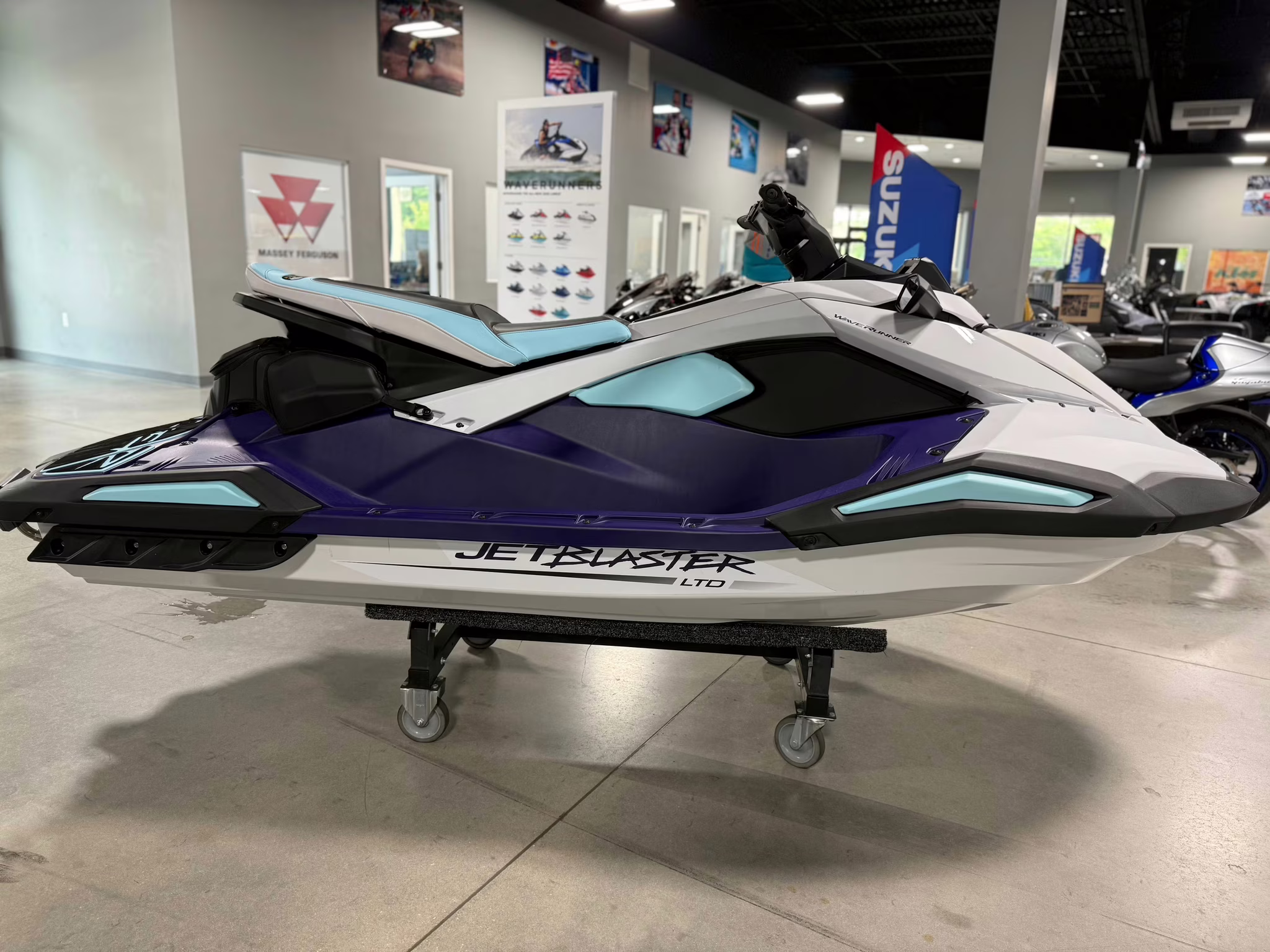 2025 Yamaha JetBlaster LTD Boat
