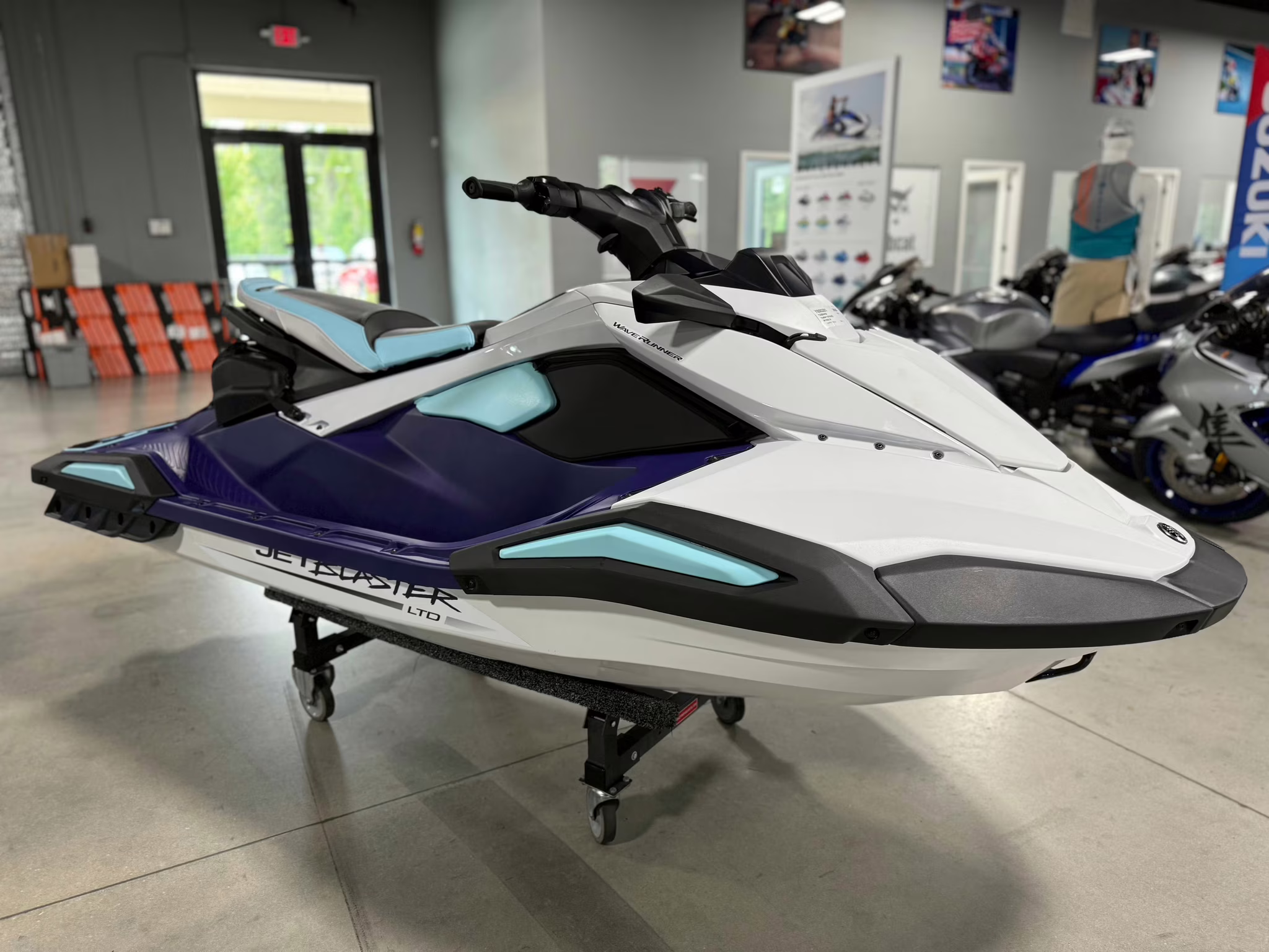 2025 Yamaha JetBlaster LTD Boat