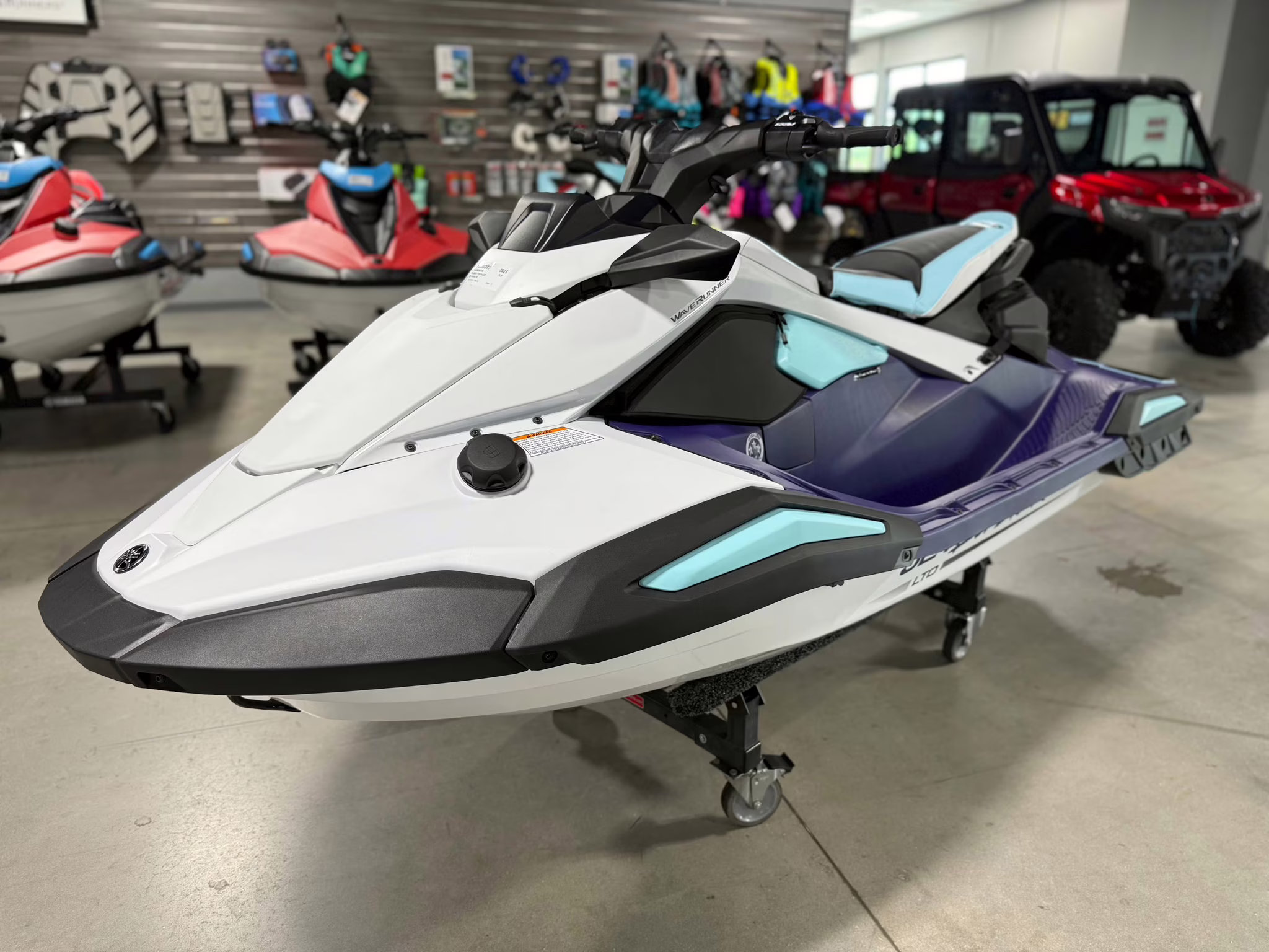 2025 Yamaha JetBlaster LTD Boat