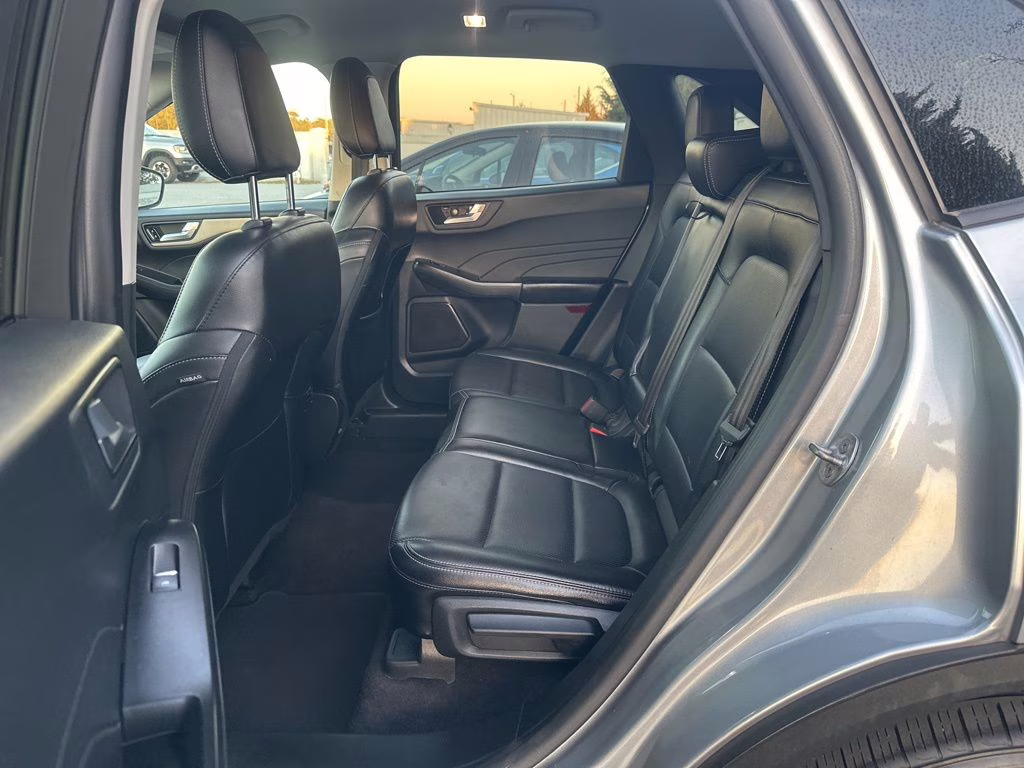 2022 Gray Ford Escape SEL AWD SUV