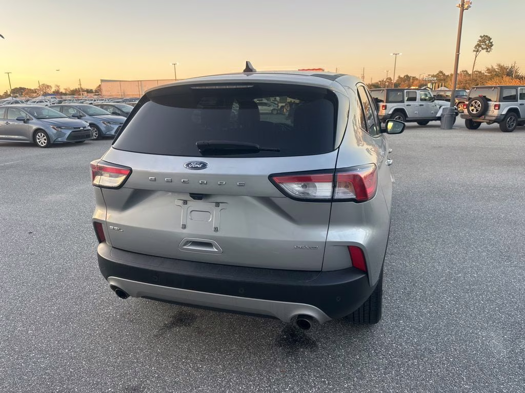 2022 Gray Ford Escape SEL AWD SUV