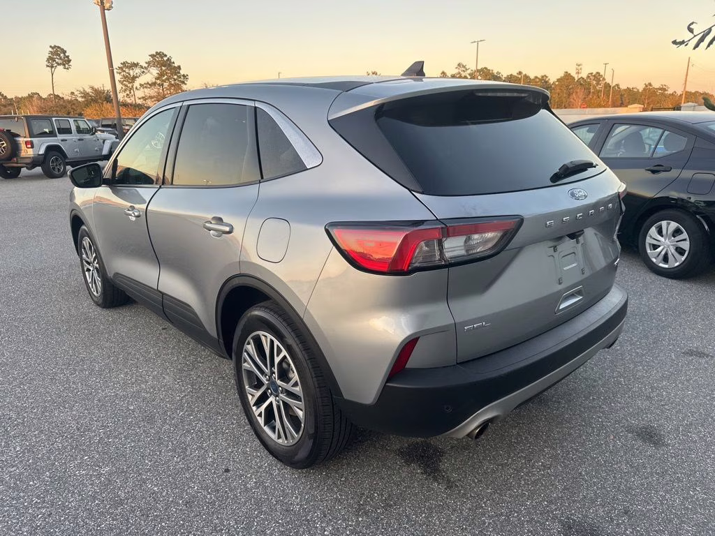 2022 Gray Ford Escape SEL AWD SUV