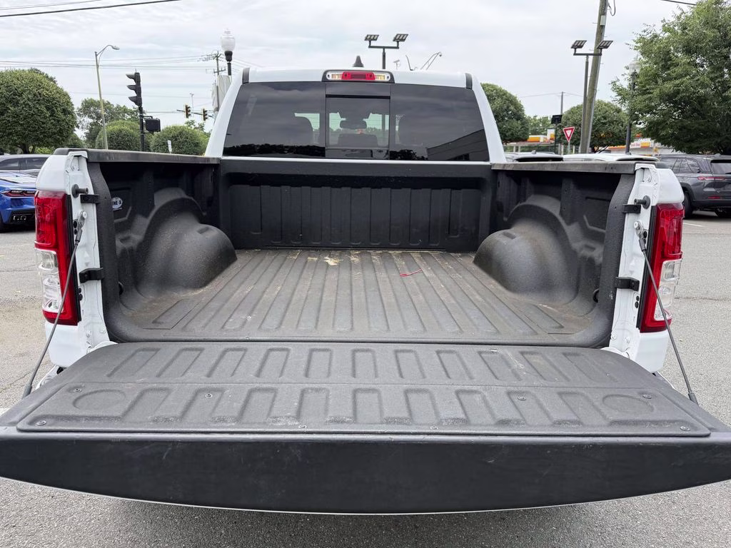2019 Bright White Clearcoat Ram 1500 Big Horn/Lone Star 4X4 Truck
