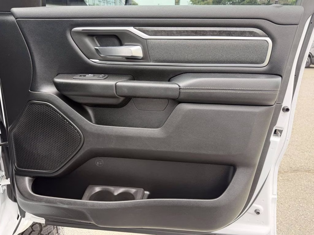 2019 Bright White Clearcoat Ram 1500 Big Horn/Lone Star 4X4 Truck