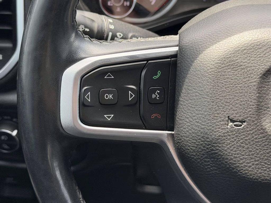 2019 Bright White Clearcoat Ram 1500 Big Horn/Lone Star 4X4 Truck
