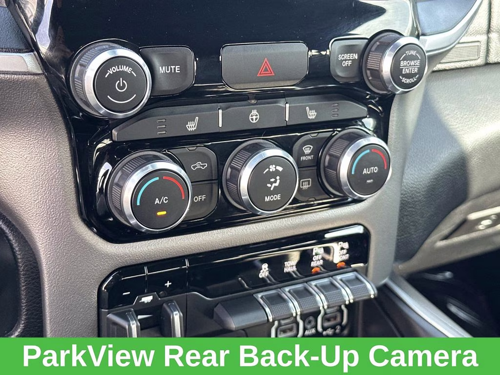 2019 Bright White Clearcoat Ram 1500 Big Horn/Lone Star 4X4 Truck