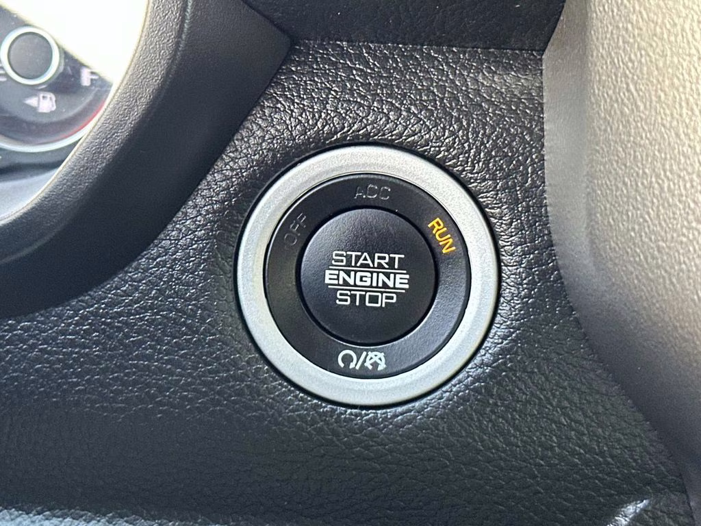 2019 Bright White Clearcoat Ram 1500 BLACK WIDOW 4X4 Truck