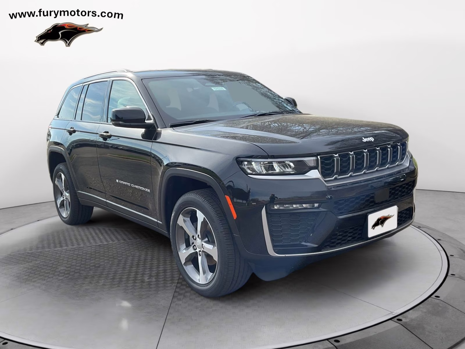 2026 Diamond Black Crystal Pearlcoat Jeep Grand Cherokee Limited 4X4 SUV