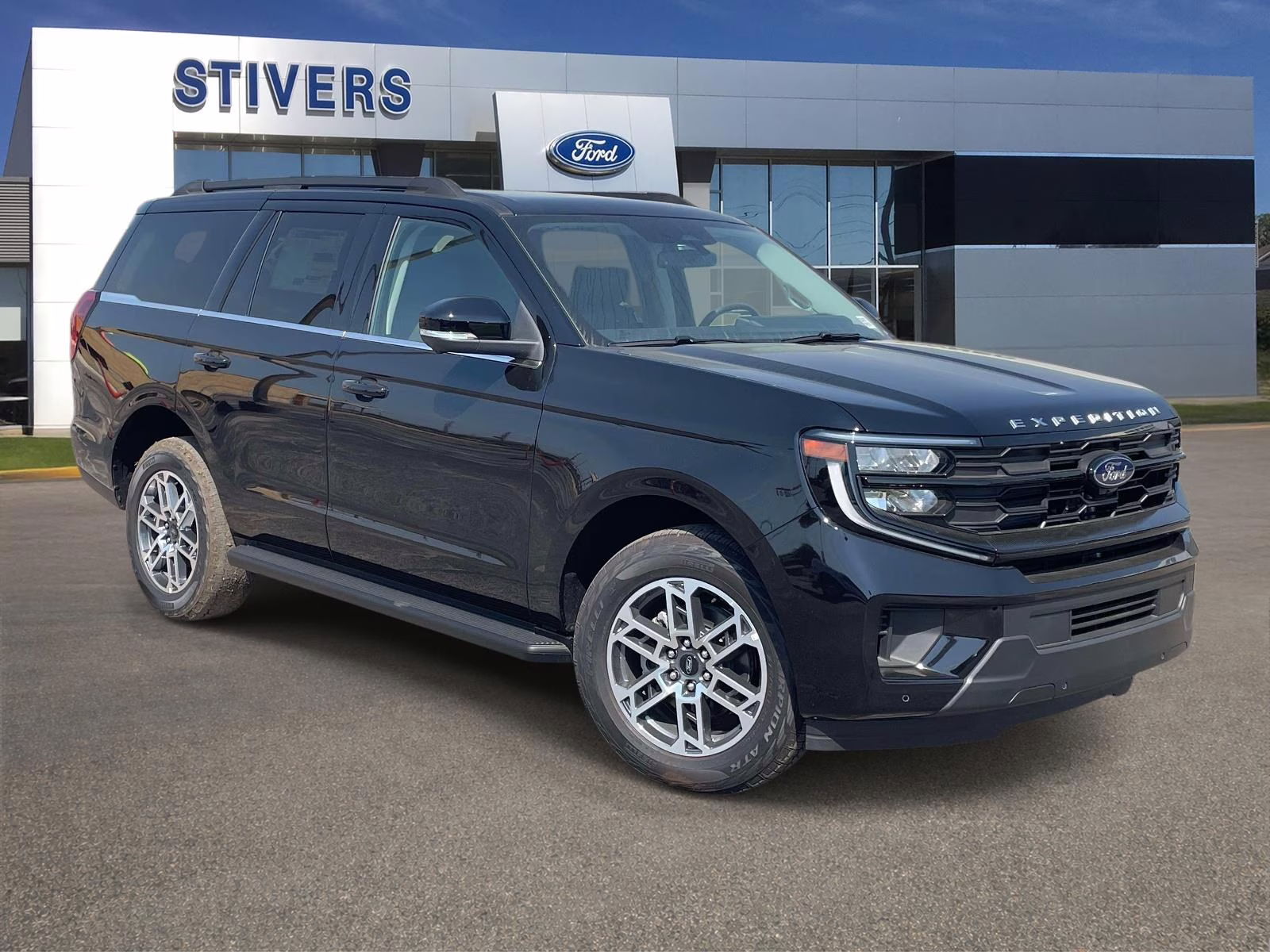 2025 Black Metallic Ford Expedition Active 4X4 SUV