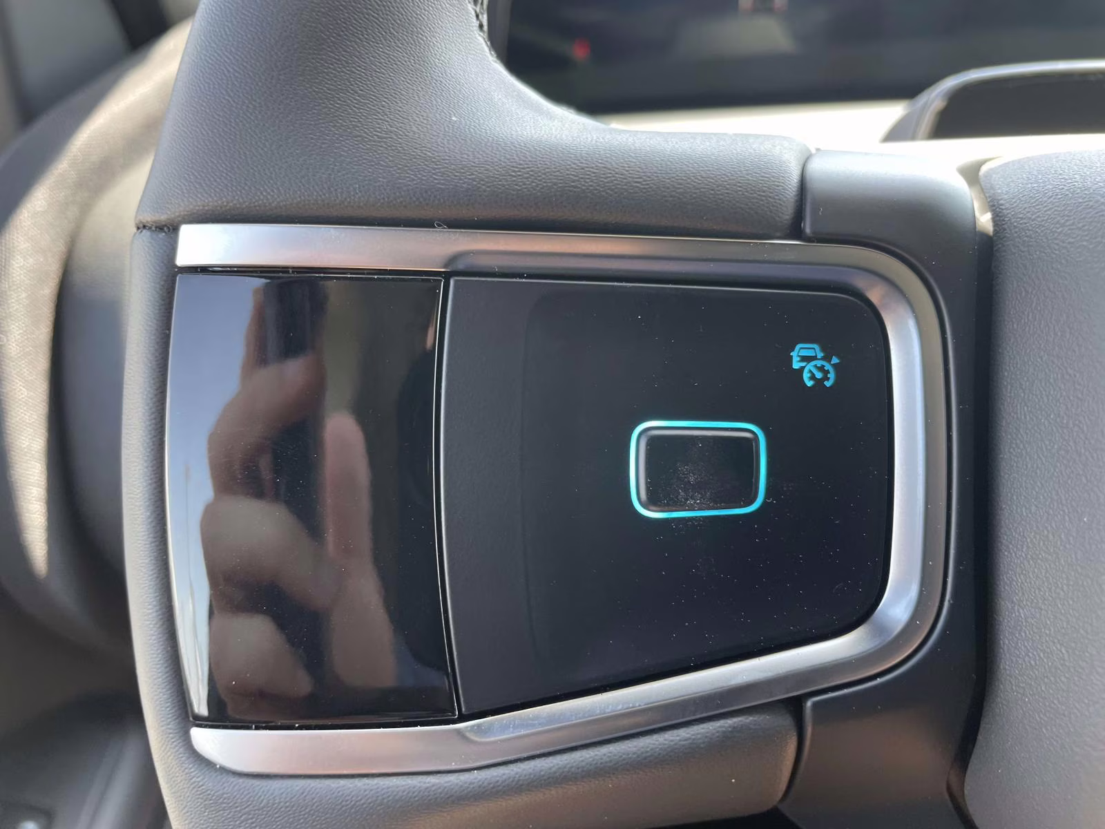 2025 Black Metallic Ford Expedition Active 4X4 SUV