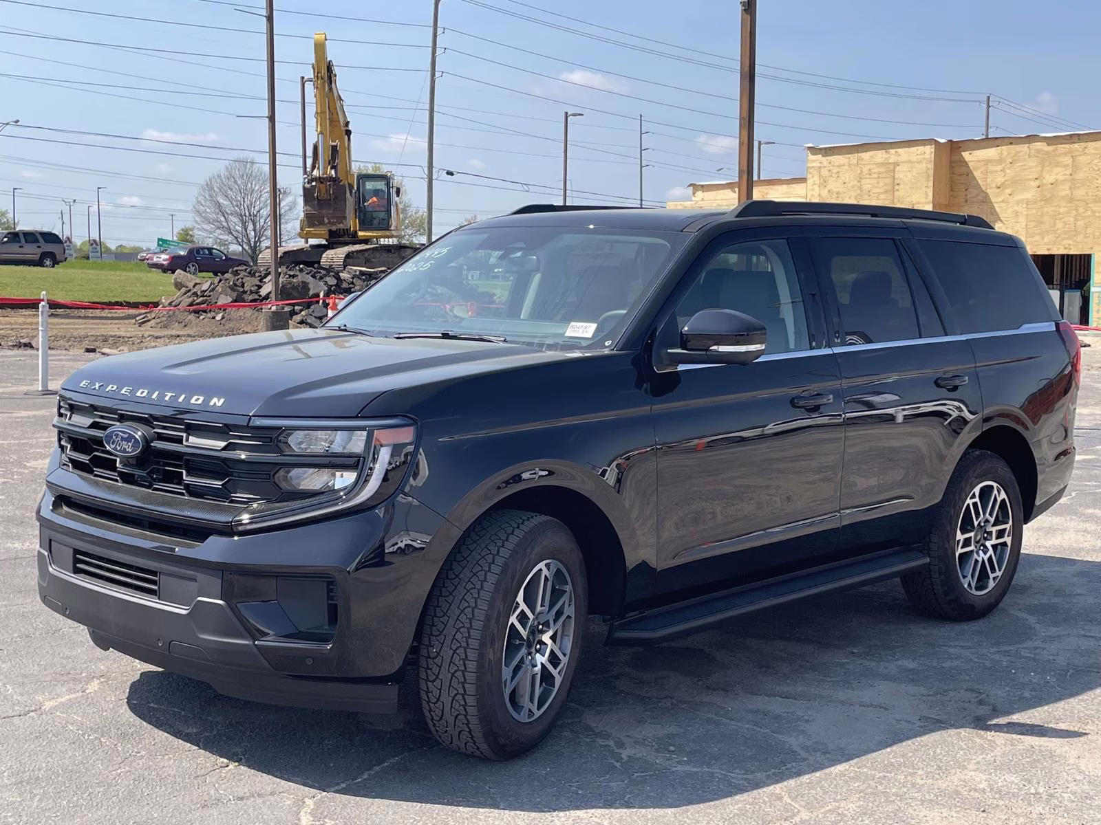 2025 Black Metallic Ford Expedition Active 4X4 SUV