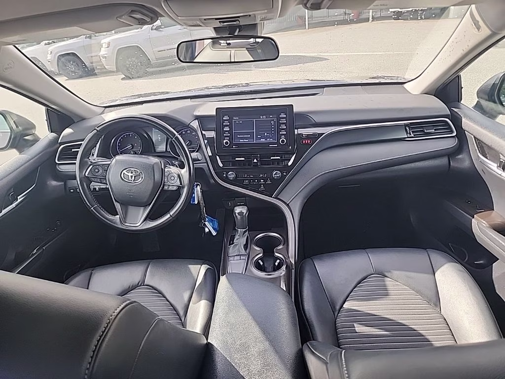 2023 Predawn Gray Mica Toyota Camry SE FWD Sedan