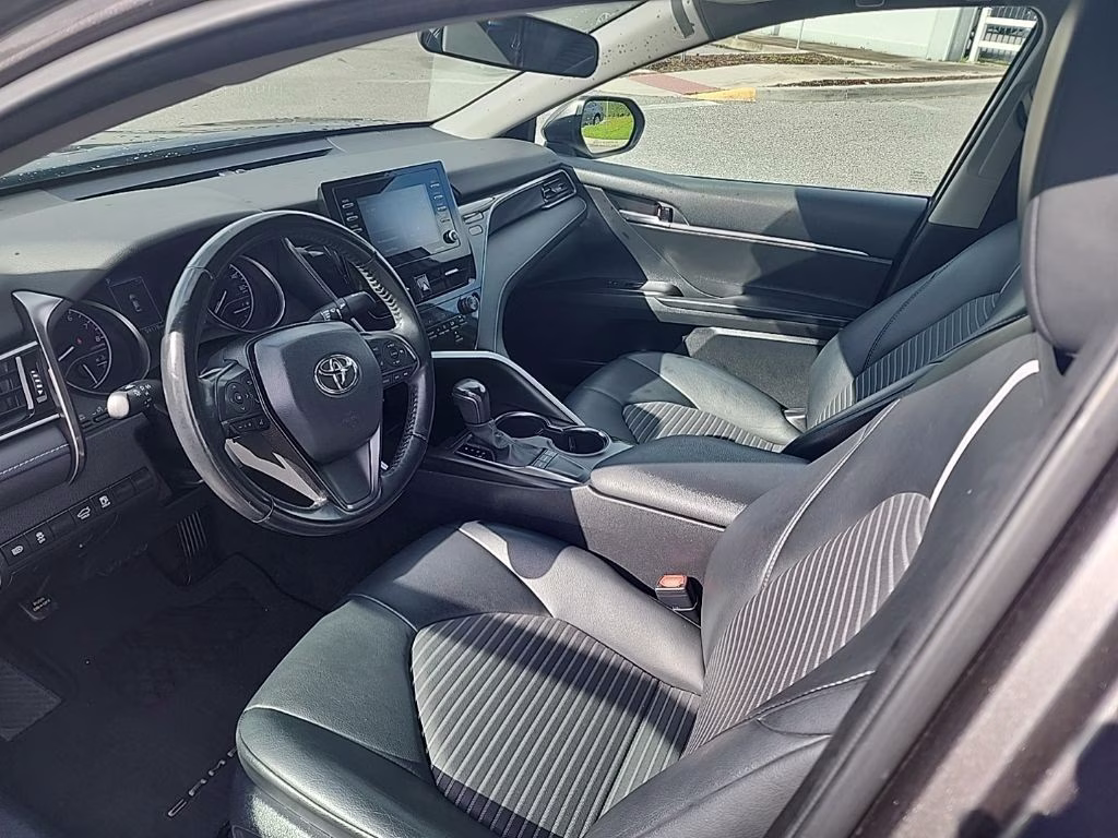 2023 Predawn Gray Mica Toyota Camry SE FWD Sedan