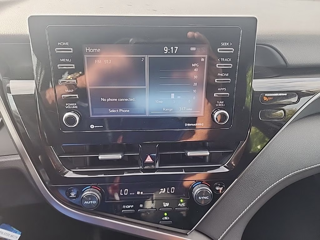 2023 Predawn Gray Mica Toyota Camry SE FWD Sedan