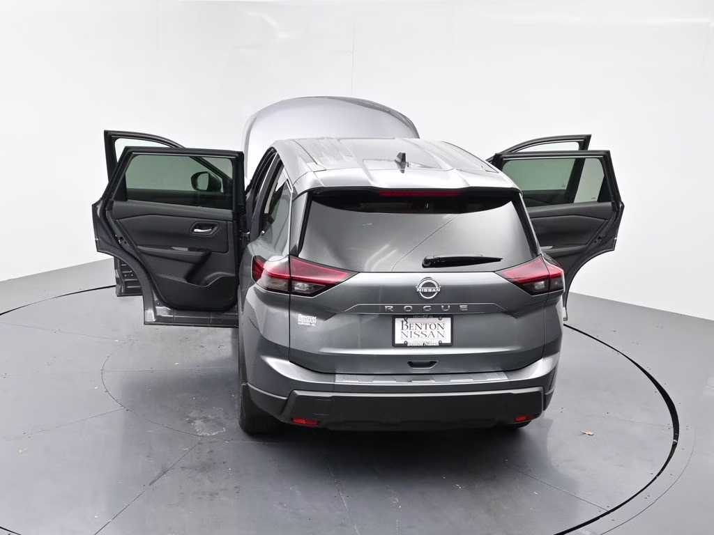 2026 Gun Metallic Nissan Rogue SV FWD SUV