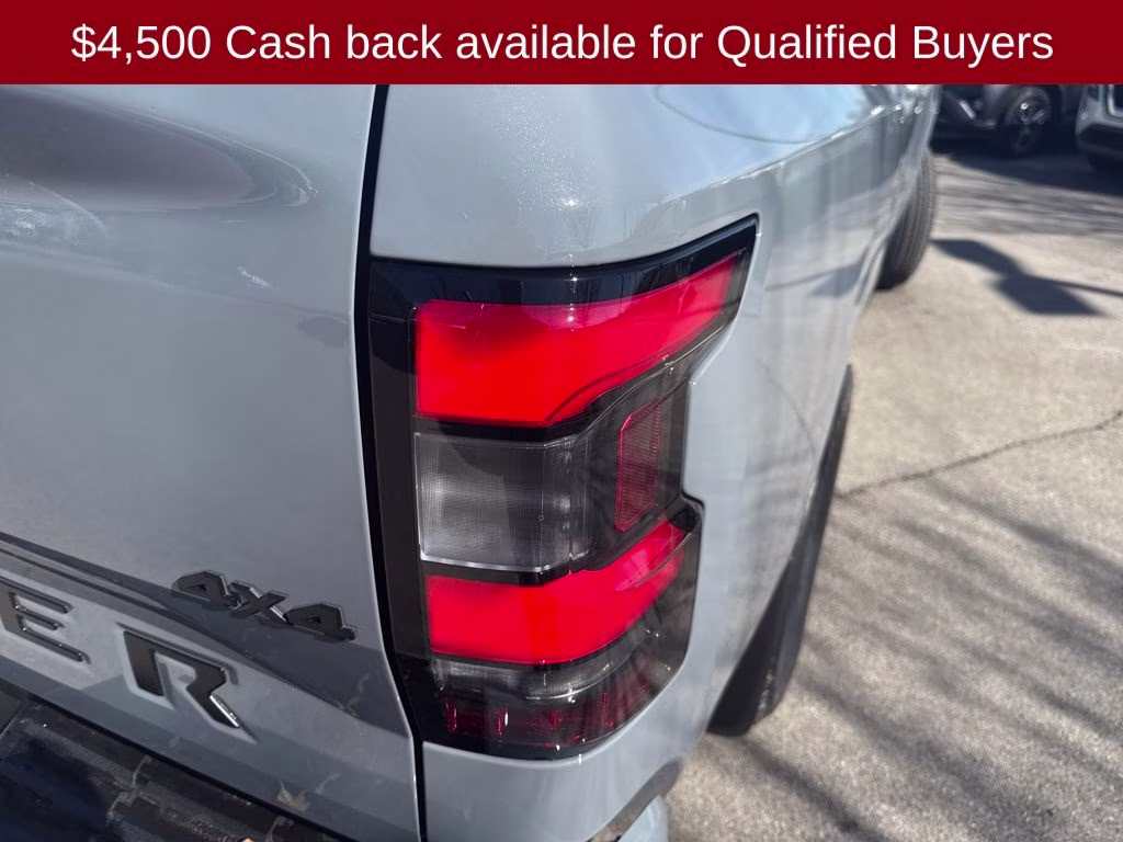 2026 Boulder Gray Pearl Nissan Frontier SV 4X4 Truck