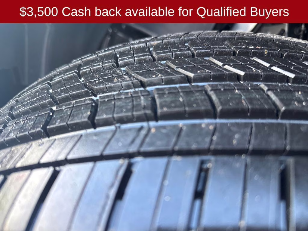 2026 Boulder Gray Pearl Nissan Frontier SV 4X4 Truck