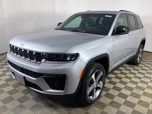 2026 Silver Zynith Jeep Grand Cherokee Limited 4X4 SUV