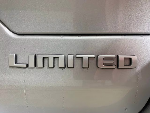 2026 Silver Zynith Jeep Grand Cherokee Limited 4X4 SUV