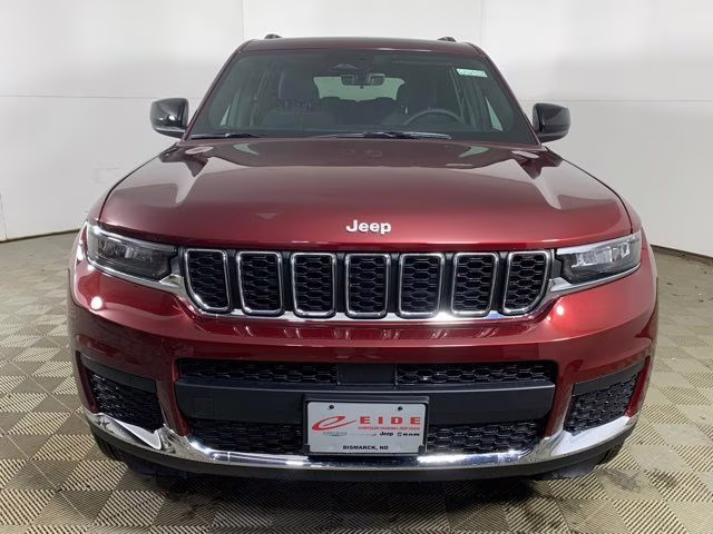 2026 Velvet Red Pearlcoat Jeep Grand Cherokee L Laredo 4X4 SUV