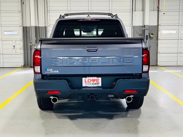 2026 Modern Steel Metallic Honda Ridgeline RTL AWD Truck