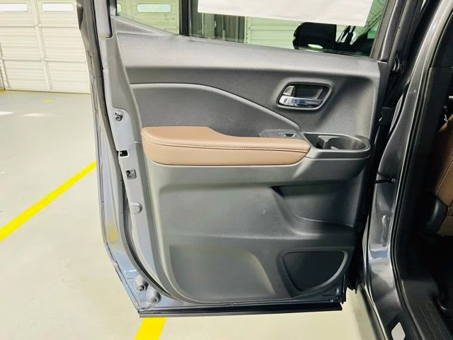 2026 Modern Steel Metallic Honda Ridgeline RTL AWD Truck