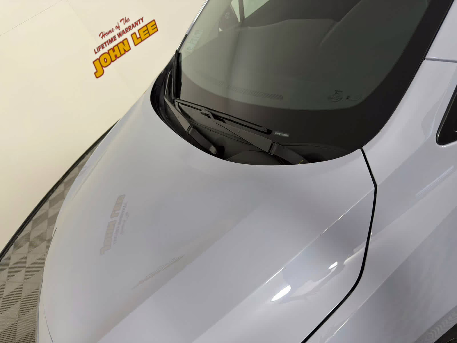 2025 Gray Sky Pearl Nissan Versa SR FWD Sedan