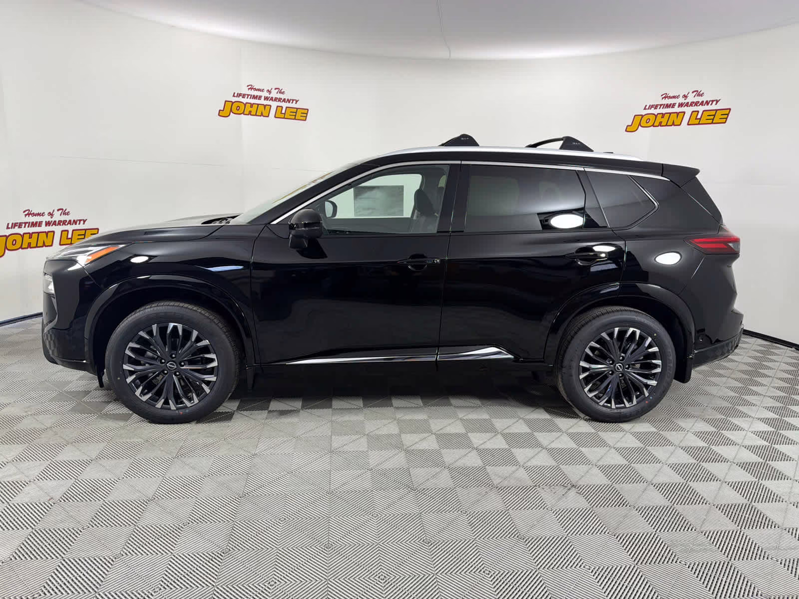 2026 Super Black Nissan Rogue Platinum AWD SUV
