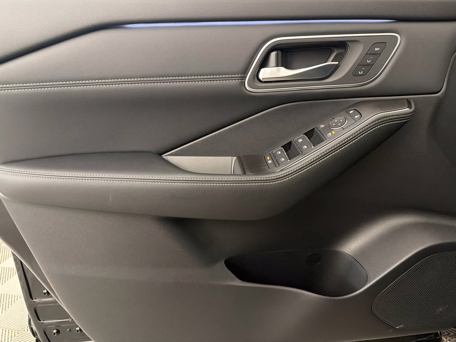 2026 Super Black Nissan Rogue Platinum AWD SUV