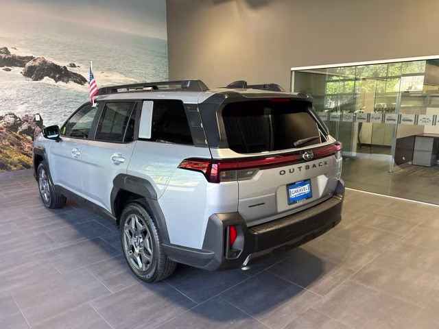 2026 Ice Silver Metallic Subaru Outback Premium AWD SUV