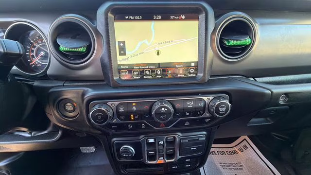 2022 Sarge Green Clearcoat Jeep Wrangler Unlimited Willys 4X4 SUV