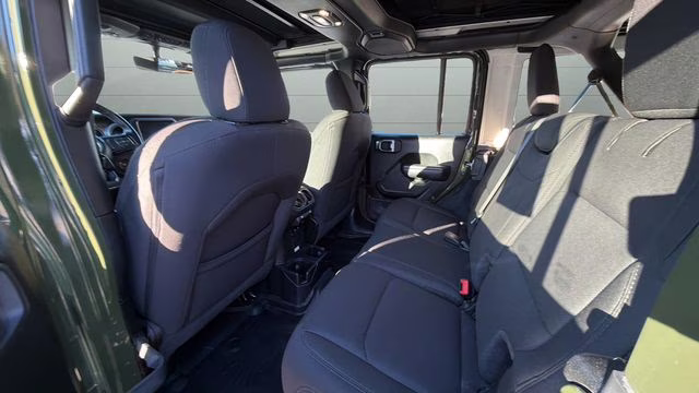 2022 Sarge Green Clearcoat Jeep Wrangler Unlimited Willys 4X4 SUV