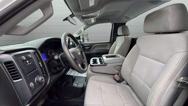 2018 Summit White Chevrolet Silverado 2500HD Work Truck 4X4 Truck