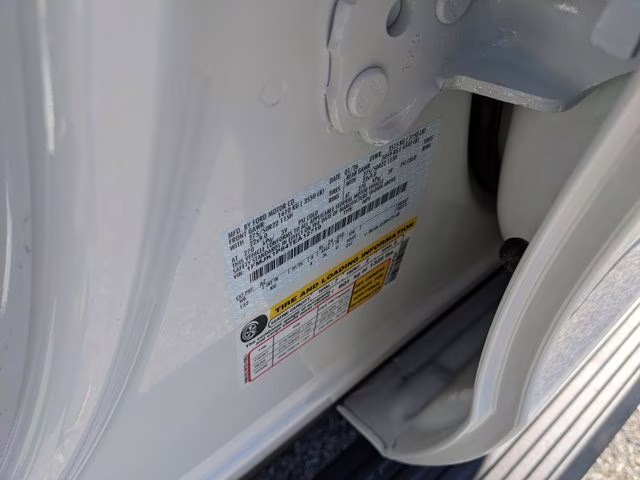 2026 Star White Metallic Tri-Coat Ford Expedition Max King Ranch 4X4 SUV