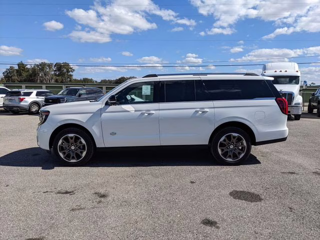 2026 Star White Metallic Tri-Coat Ford Expedition Max King Ranch 4X4 SUV
