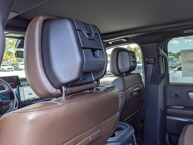 2026 Agate Black Metallic Ford Expedition Max King Ranch 4X4 SUV