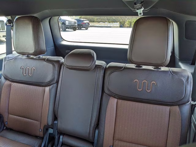 2026 Agate Black Metallic Ford Expedition Max King Ranch 4X4 SUV