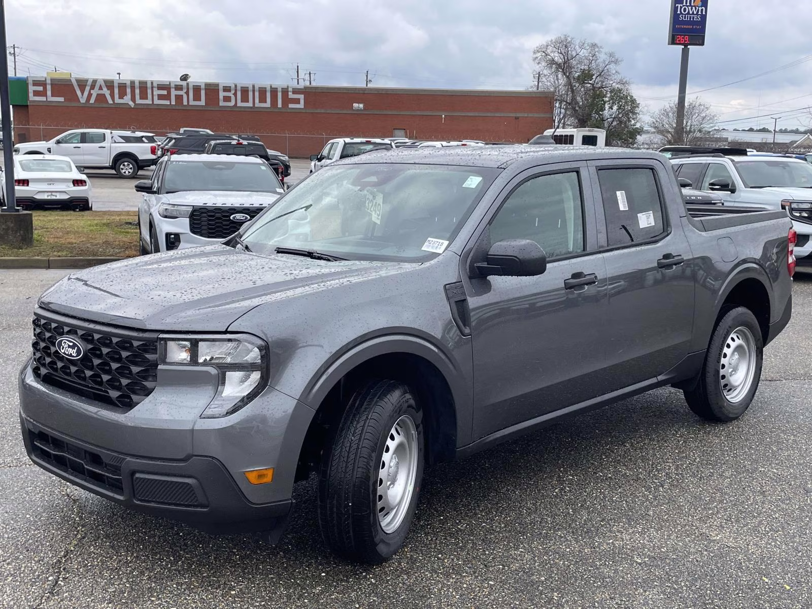 2026 Gray Metallic Ford Maverick XL AWD Truck