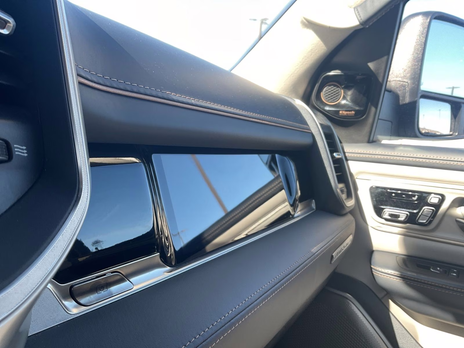 2025 Bright White Clearcoat Ram 1500 Tungsten 4X4 Truck