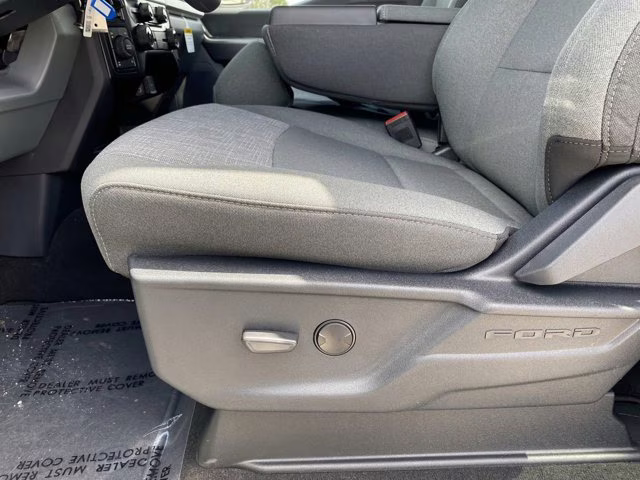 2026 Agate Black Metallic Ford Super Duty F-250 SRW XLT 4X4 Truck