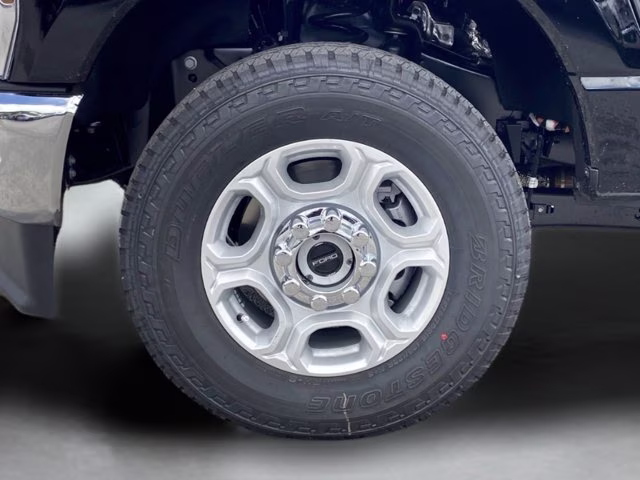 2026 Agate Black Metallic Ford Super Duty F-250 SRW XLT 4X4 Truck