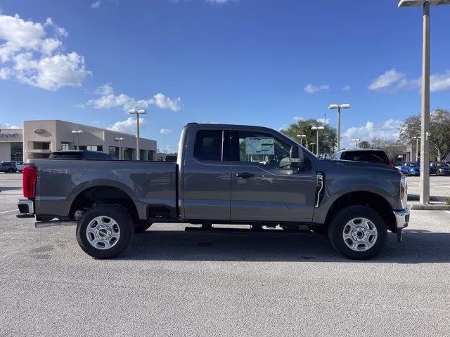 2026 Carbonized Gray Metallic Ford Super Duty F-250 SRW XLT 4X4 Truck