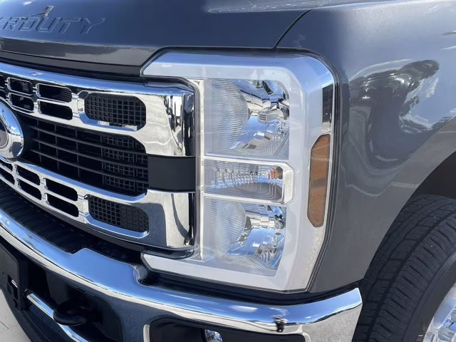 2026 Carbonized Gray Metallic Ford Super Duty F-250 SRW XLT 4X4 Truck